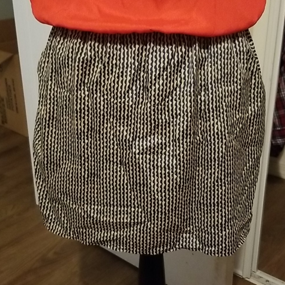 Two toned fun dress - Picture 2 of 7